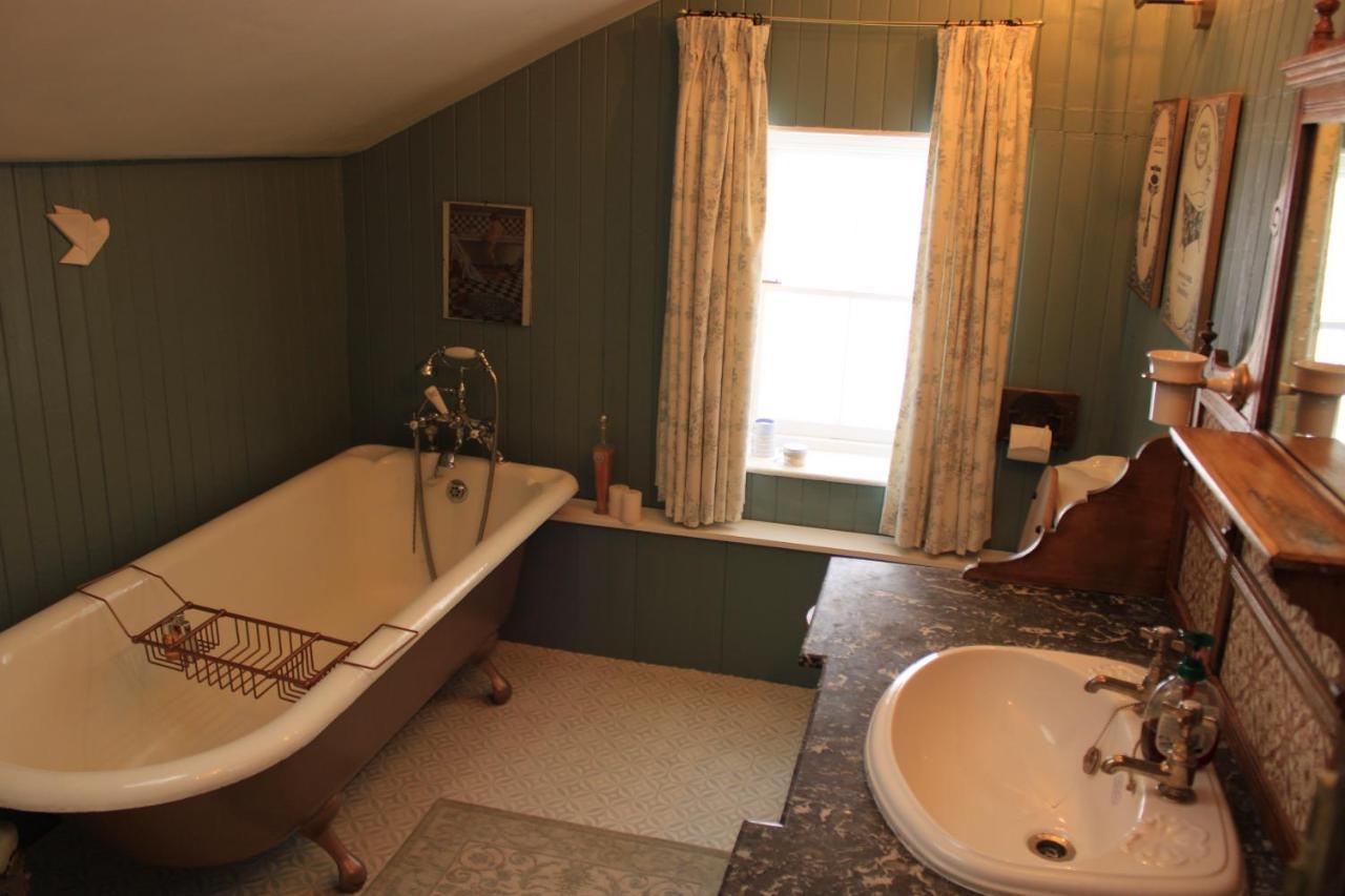 East Wing Lickleyhead Castle Villa Auchleven Luaran gambar