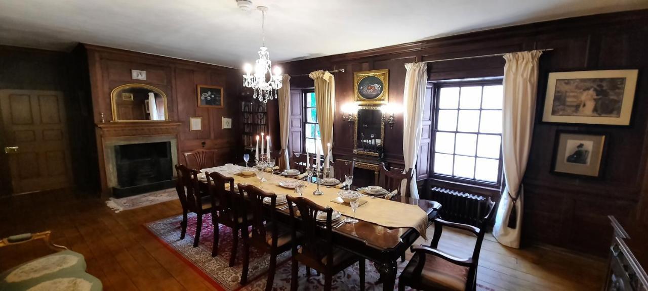 East Wing Lickleyhead Castle Villa Auchleven Luaran gambar